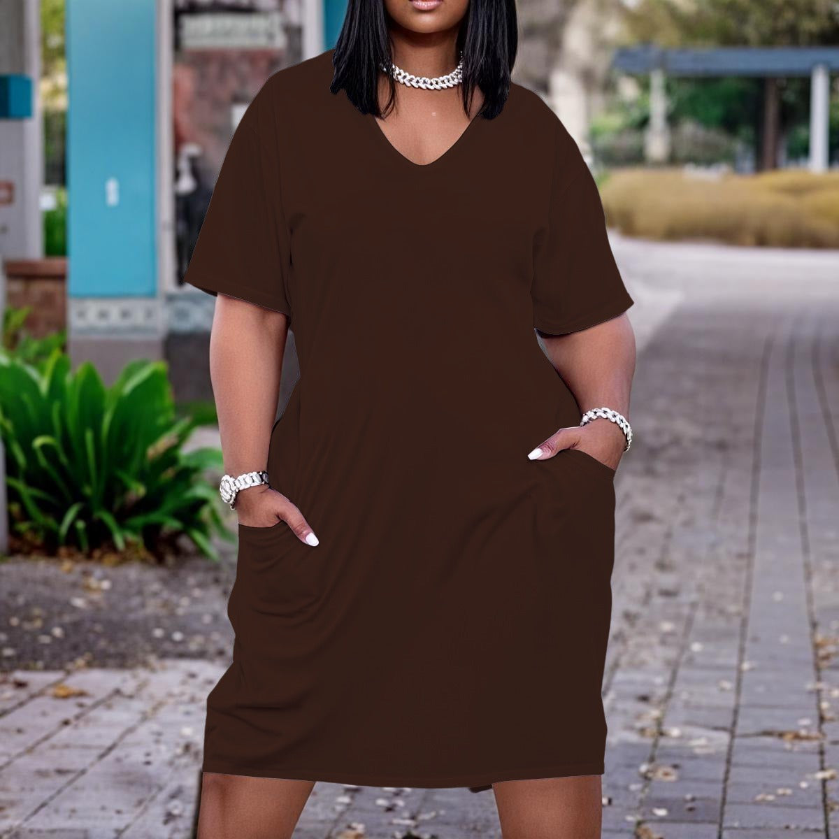 Vestido Curto Plus Size Castanho Chocolate