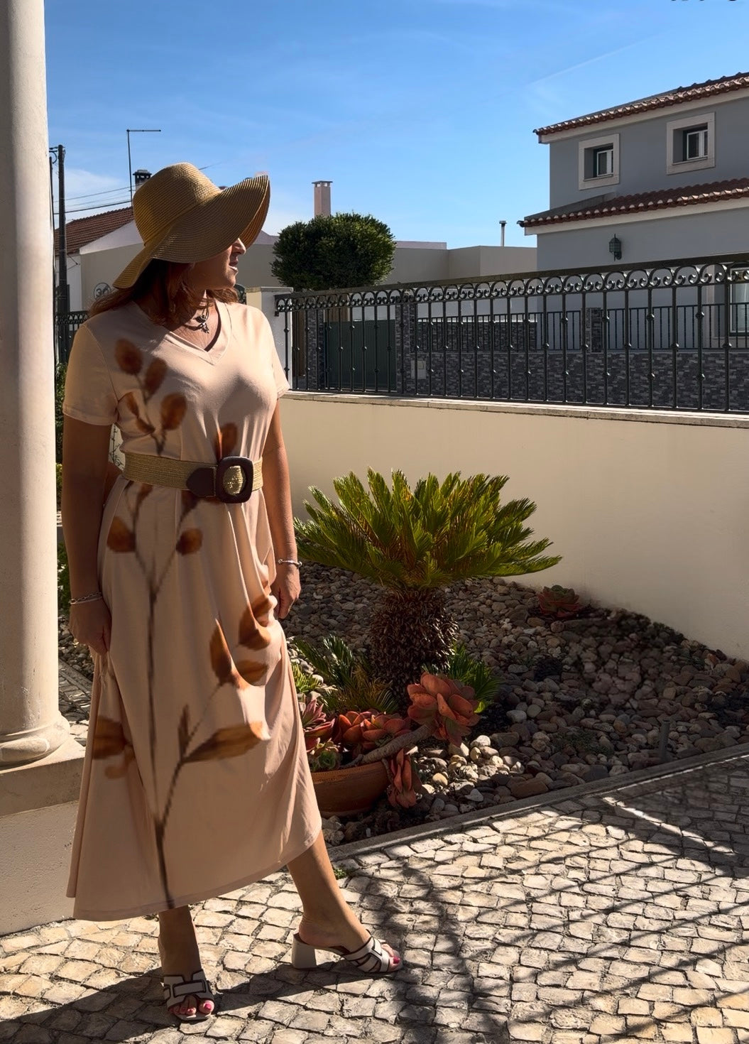 Vestido Botânico Comprido com decote em V